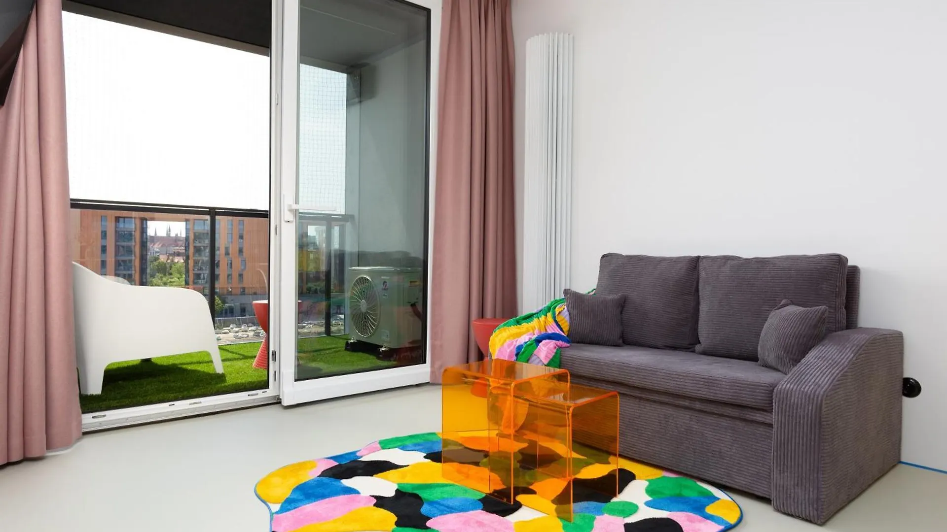 Chlebova - Riverside View Terrace, Free Parking, Gym & Kidsplay By Downtown Apartments Gdaňsk