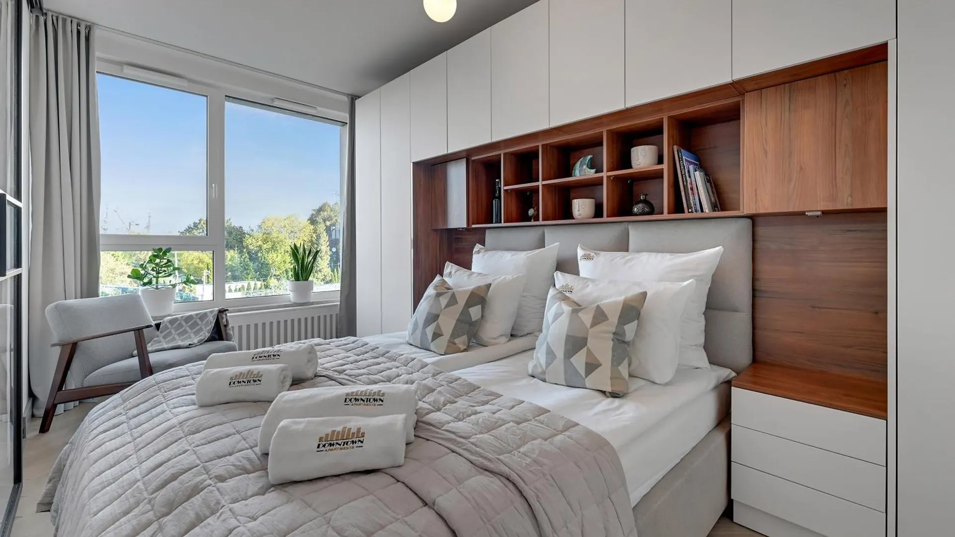 Chlebova - Riverside View Terrace, Free Parking, Gym & Kidsplay By Downtown Apartments Gdaňsk